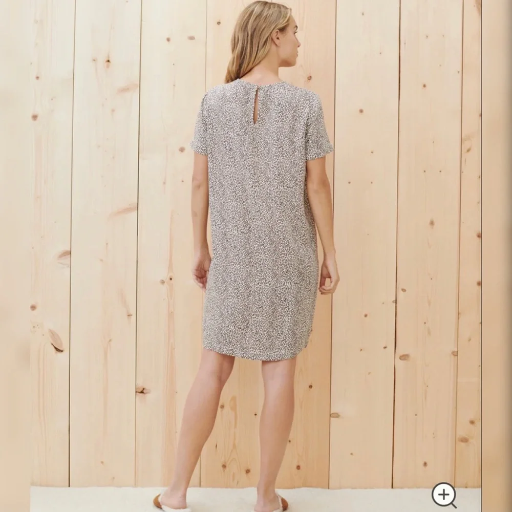 Jenni Kayne leopard T-shirt dress